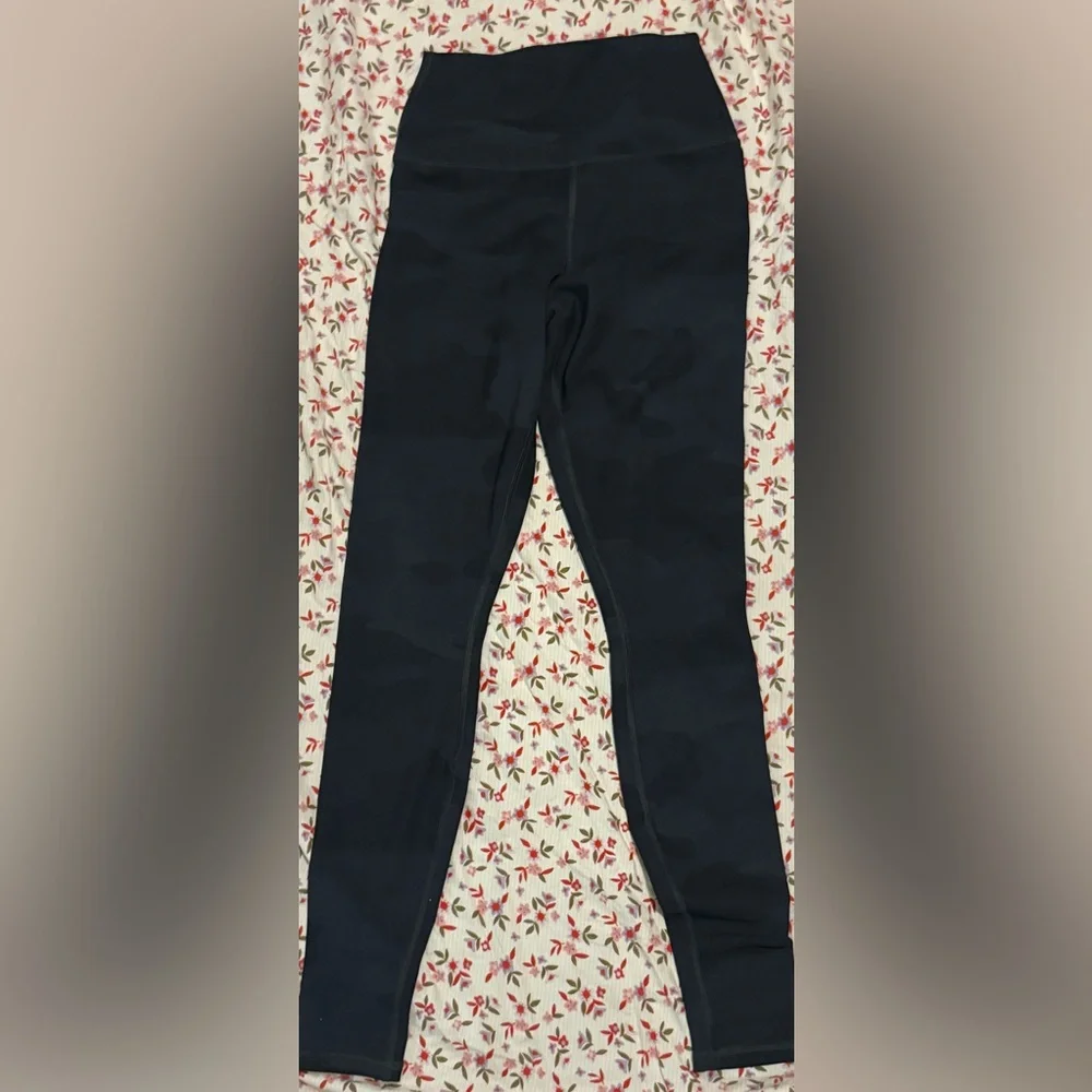 ALO Yoga High-Waist Black Leggings